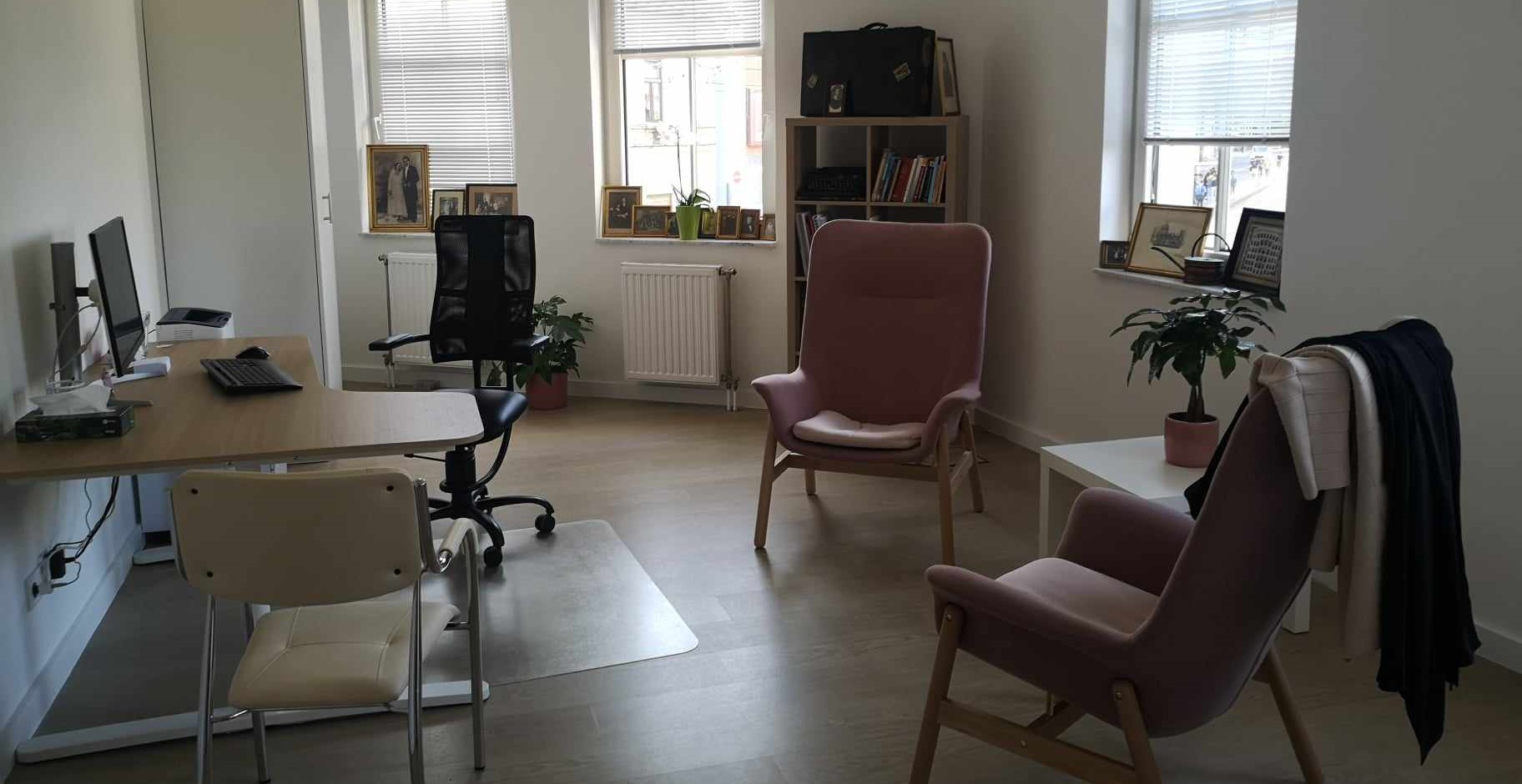 Mental Poliklinika Rendelő Pszichiátria, geriátria, demencia, azlheimer tanácsadás. Dr. Martony Zsuzsanna Geriátria Pszichiátria